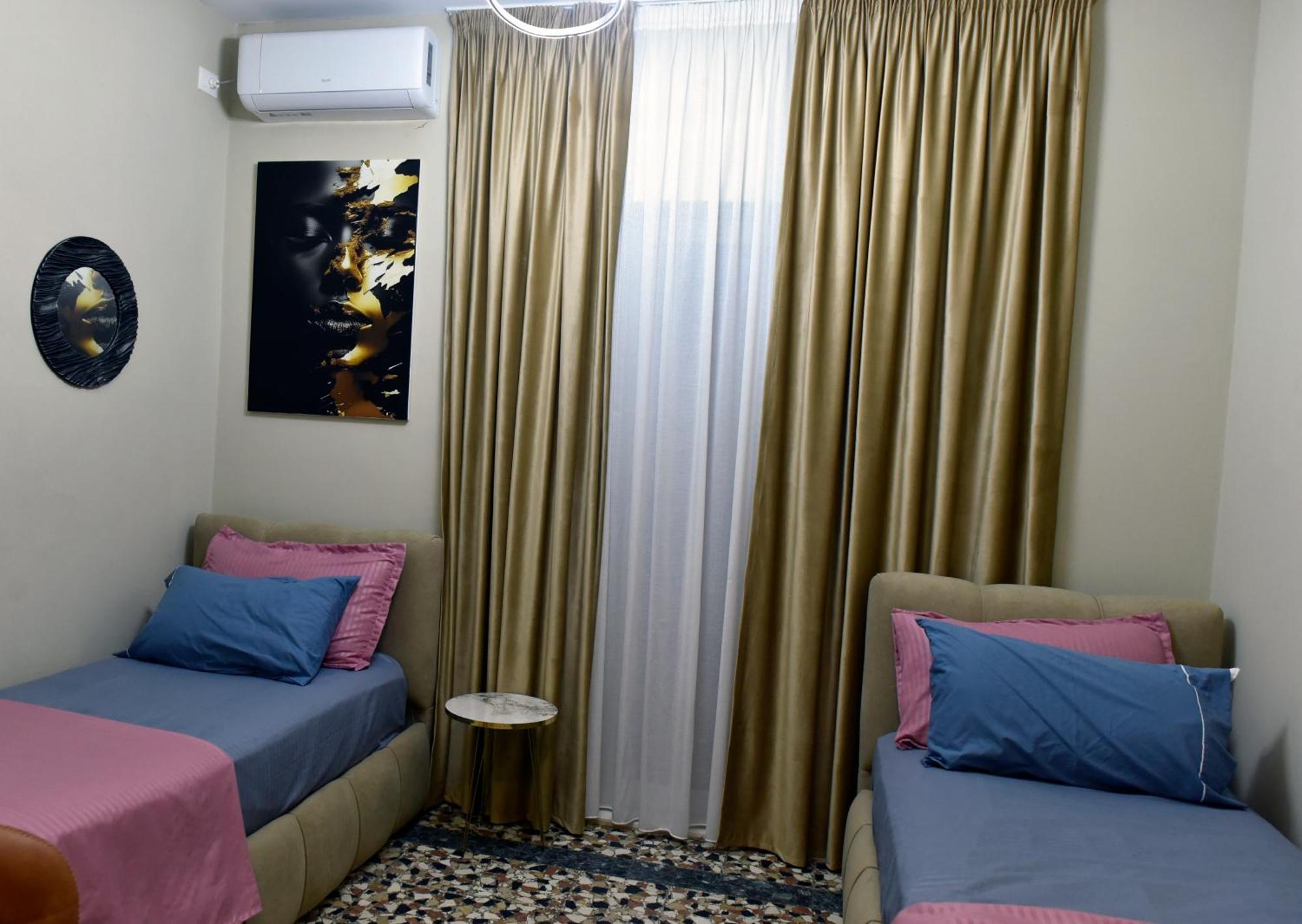 City Center Rooms And Apartments Durres Exterior photo