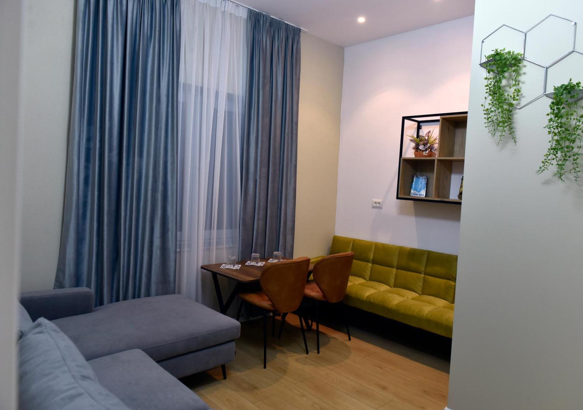 City Center Rooms And Apartments Durres Exterior photo