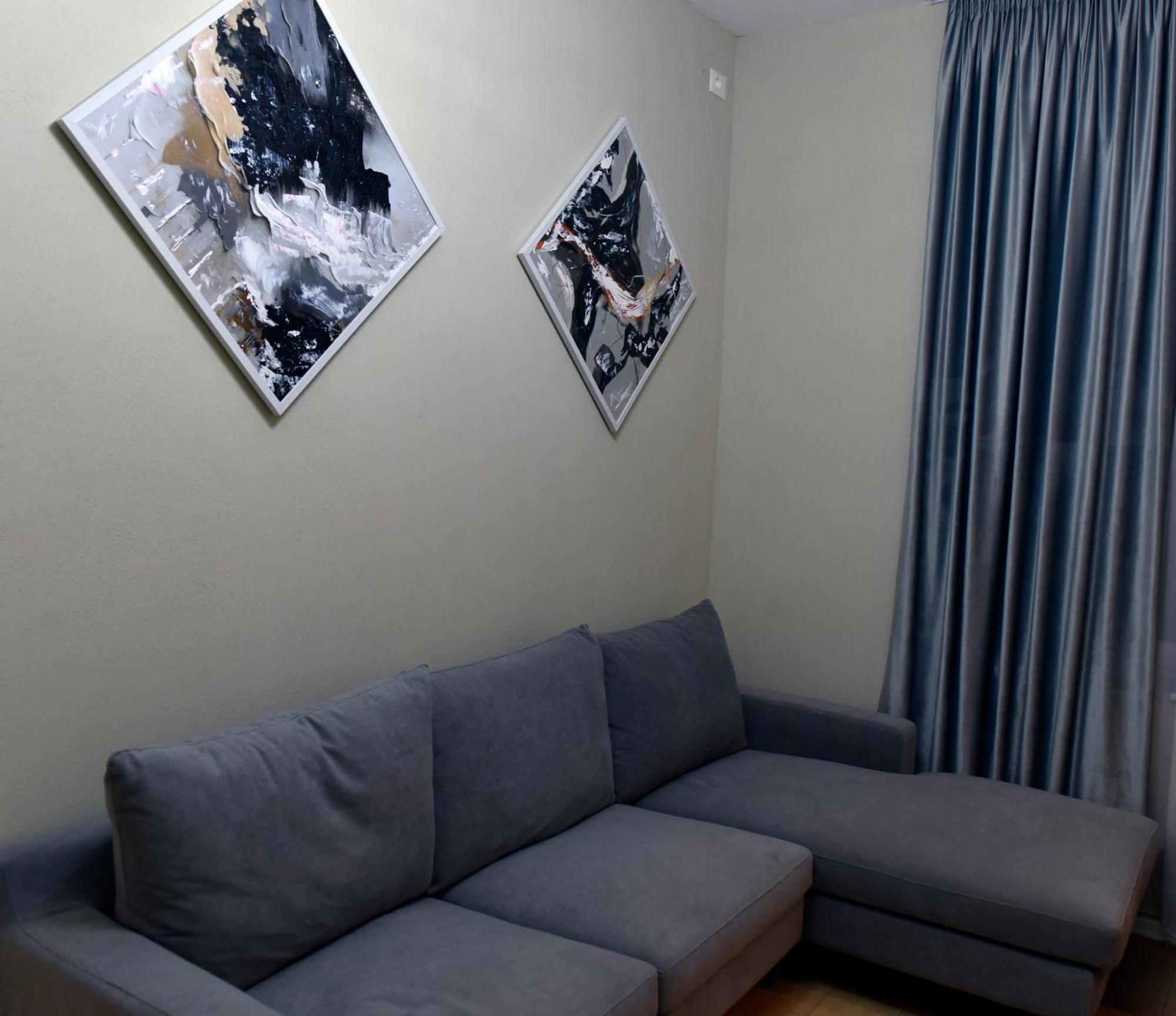 City Center Rooms And Apartments Durres Exterior photo